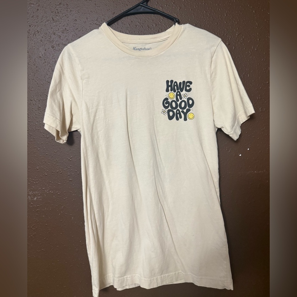 $5 for $20 item: Cream Graphic T-Shirt